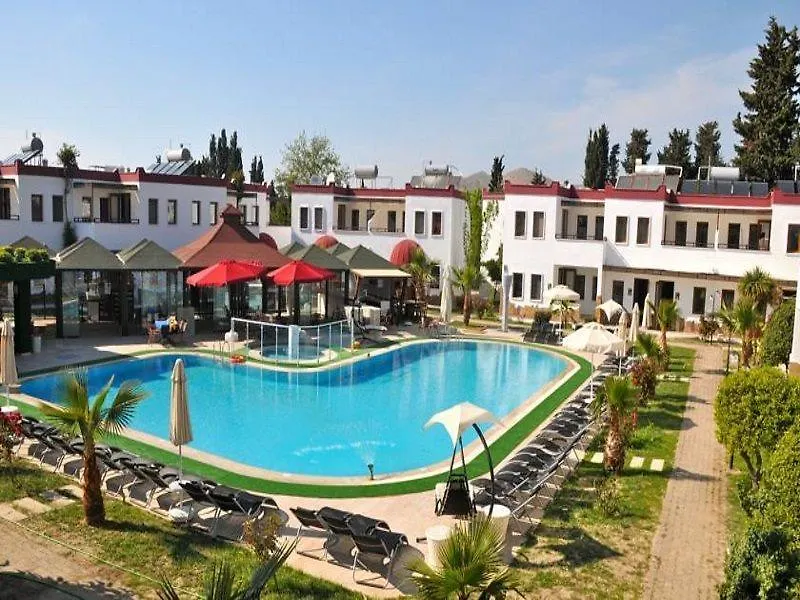 Cherry Apartments Turgutreis